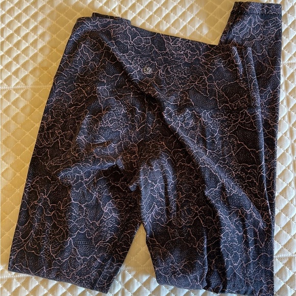 Lululemon Align 28” size 8 - Picture 2 of 4